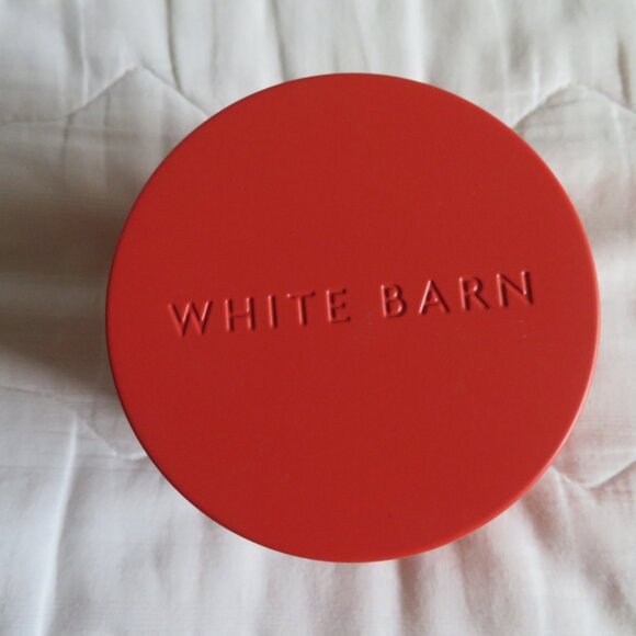 Bath & Body Works Three-Wick Candle - SUNNY COCONUT - NWT - Picture 4 of 5